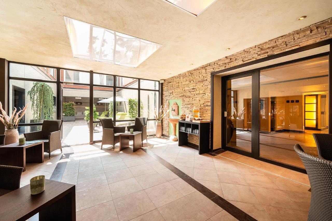 Munte - Wellnesshotel Am Stadtwald Bremen Exteriör bild