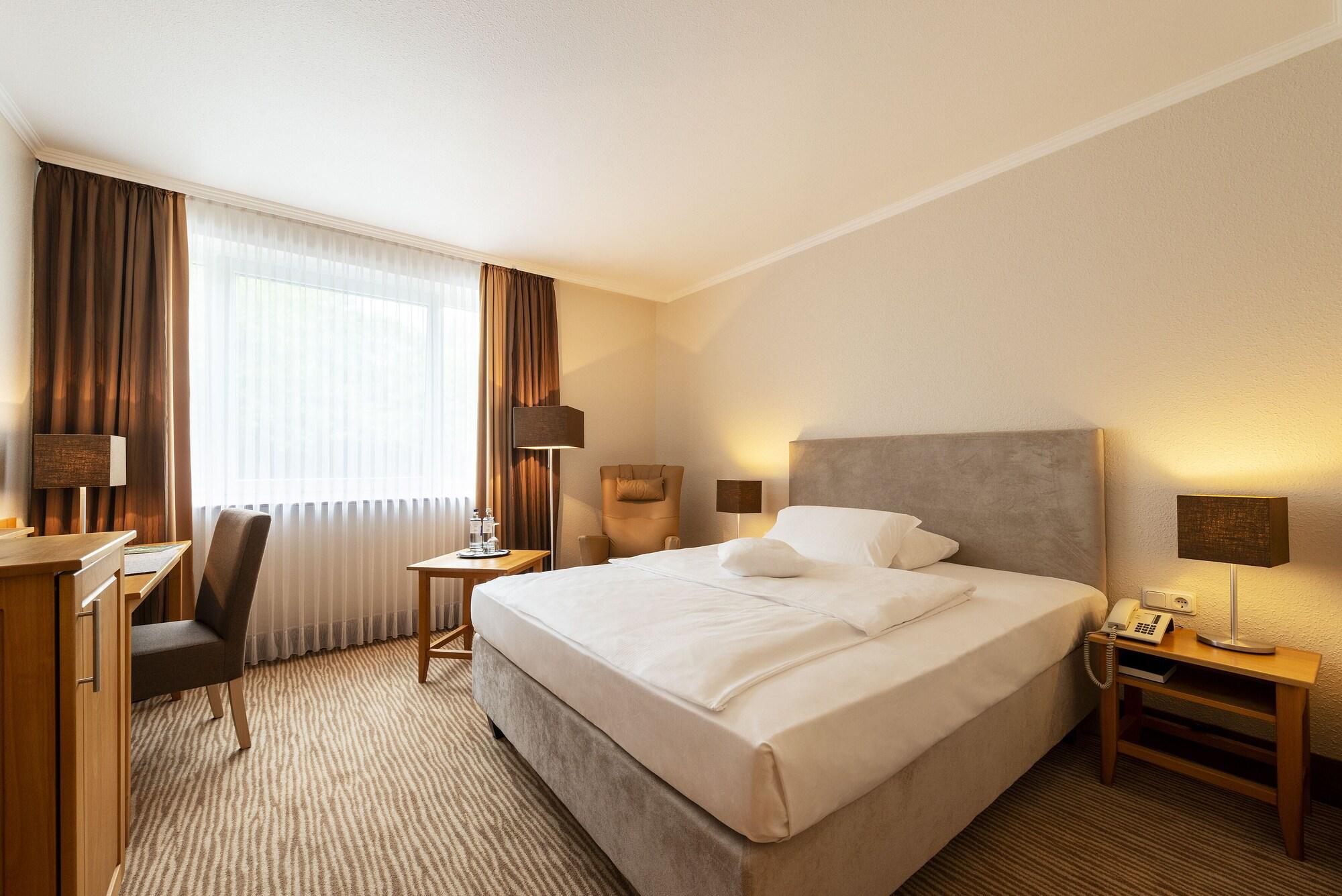 Munte - Wellnesshotel Am Stadtwald Bremen Exteriör bild
